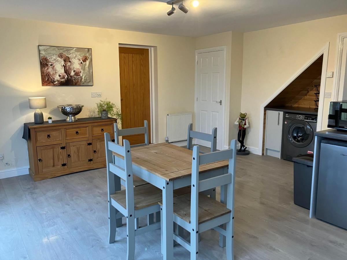 Honeyberry Cottage -Part Of Alton Cottages Экстерьер фото